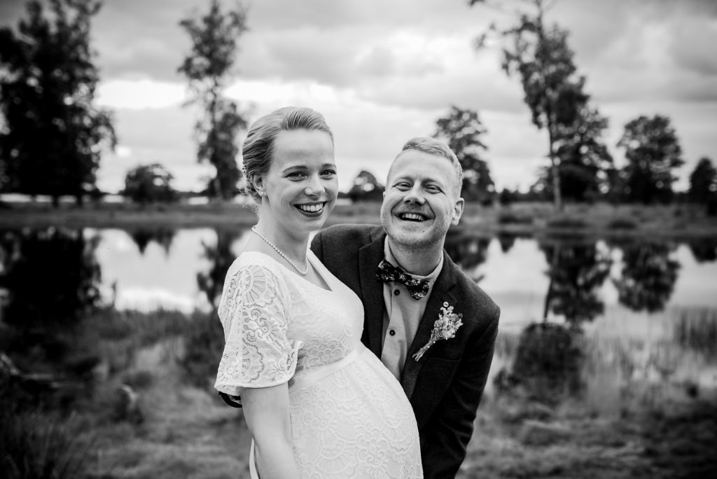 Happy couple! Trouwfotografie door trouwfotograaf Nickie Fotografie uit Dokkum, Friesland