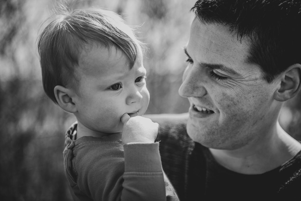 Vader en zoon door fotograaf Nickie fotografie uit Dokkum