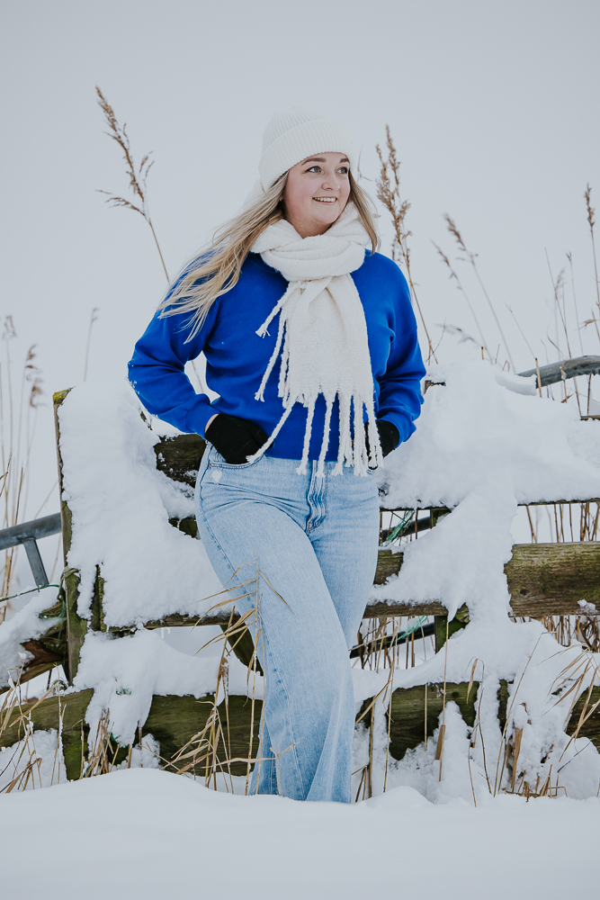 Portret in de sneeuw door fotograaf Nickie Fotografie uit Dokkum, Friesland.