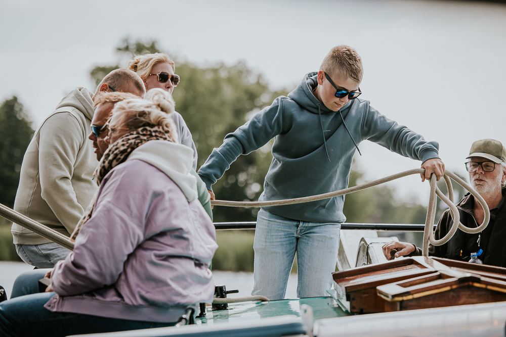 Skûtsjesilen in Friesland, Earnewâld | Eernewoude. Lifestyle fotografie door fotograaf Nickie Fotografie.